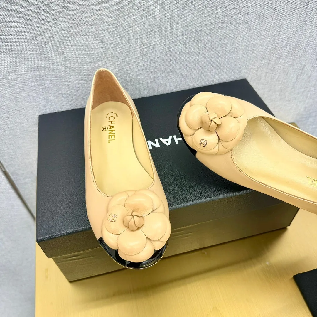 CC Loafers Nude Leather Mix Floral Pattern 297798