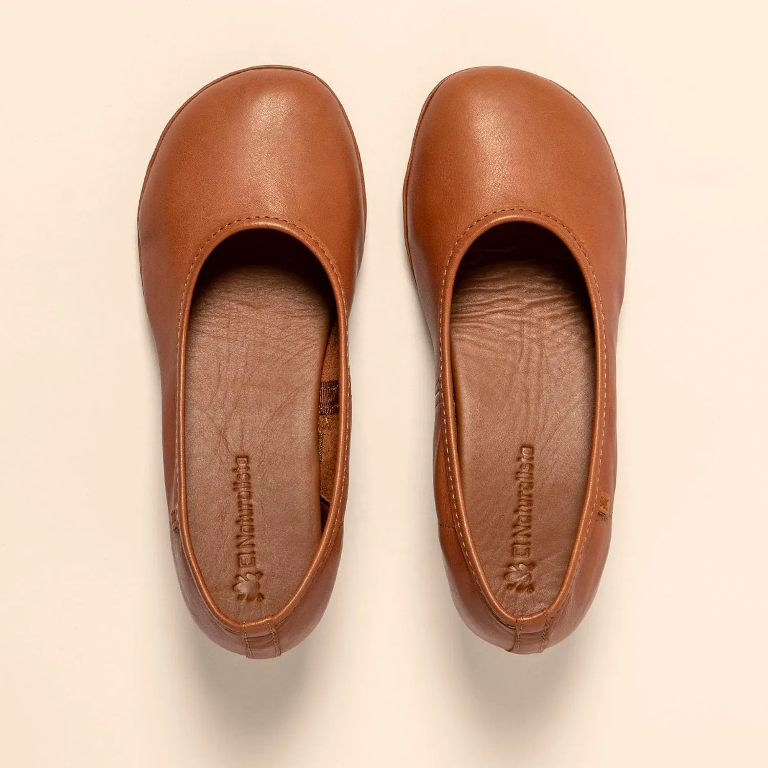 El Naturalista Women's Closed-Toe Pumps Platform