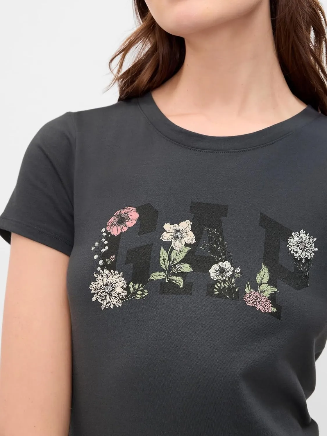 GAP Women's Short Sleeve Classic Tee