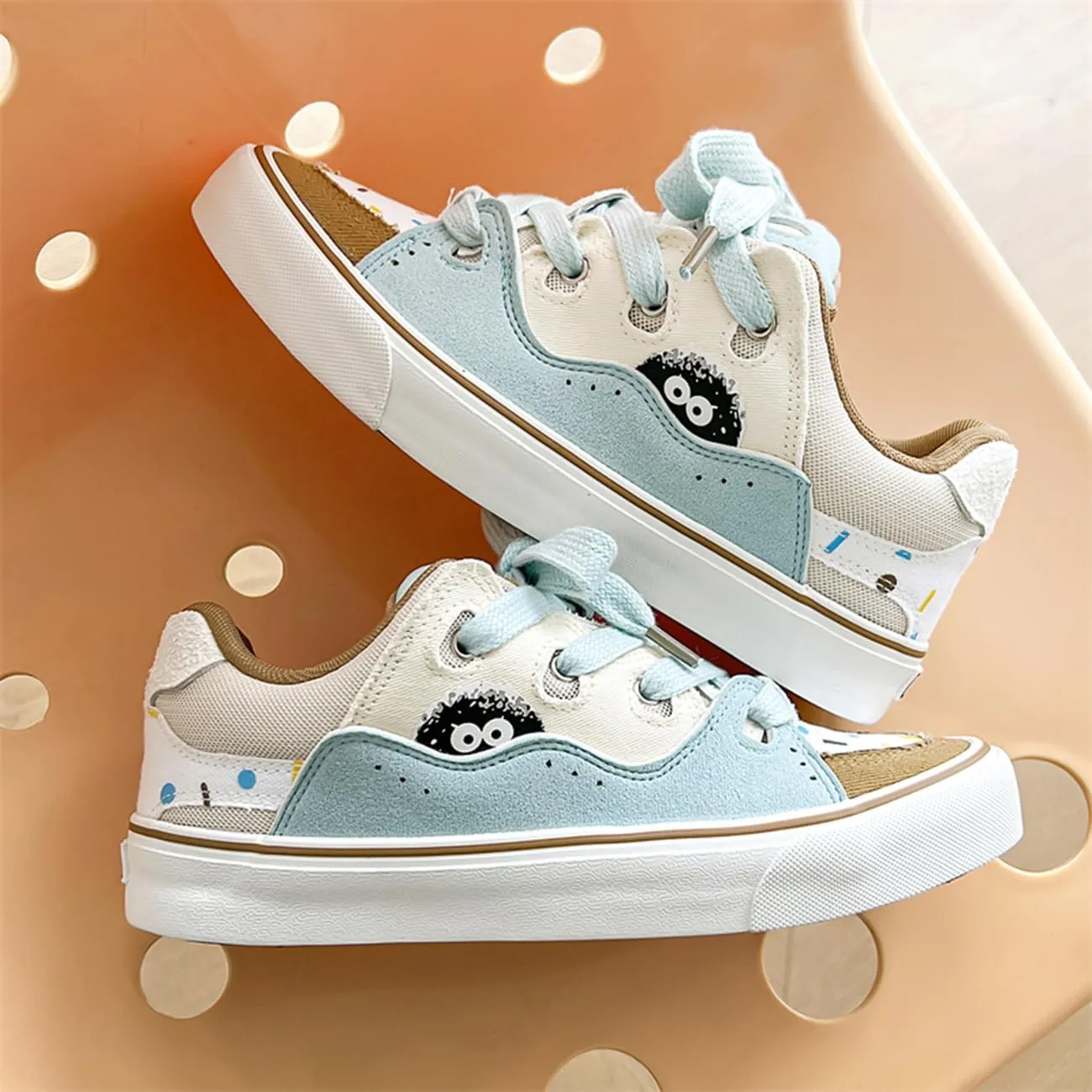Men's Casual Low Top Sneakers Women Lace-Up Walking Flats Fashion Colorblock Skateboard Shoes