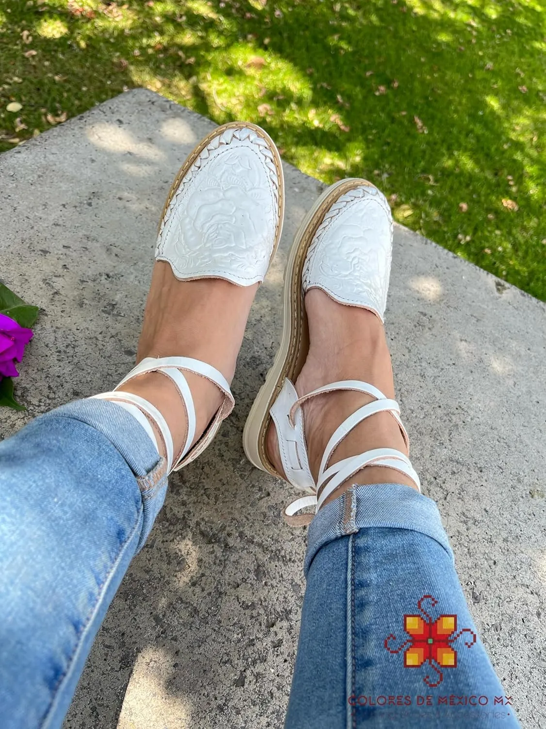 Mexican Leather Shoes with Long Crossed Roman Straps for Women - Model 440 (8, White)