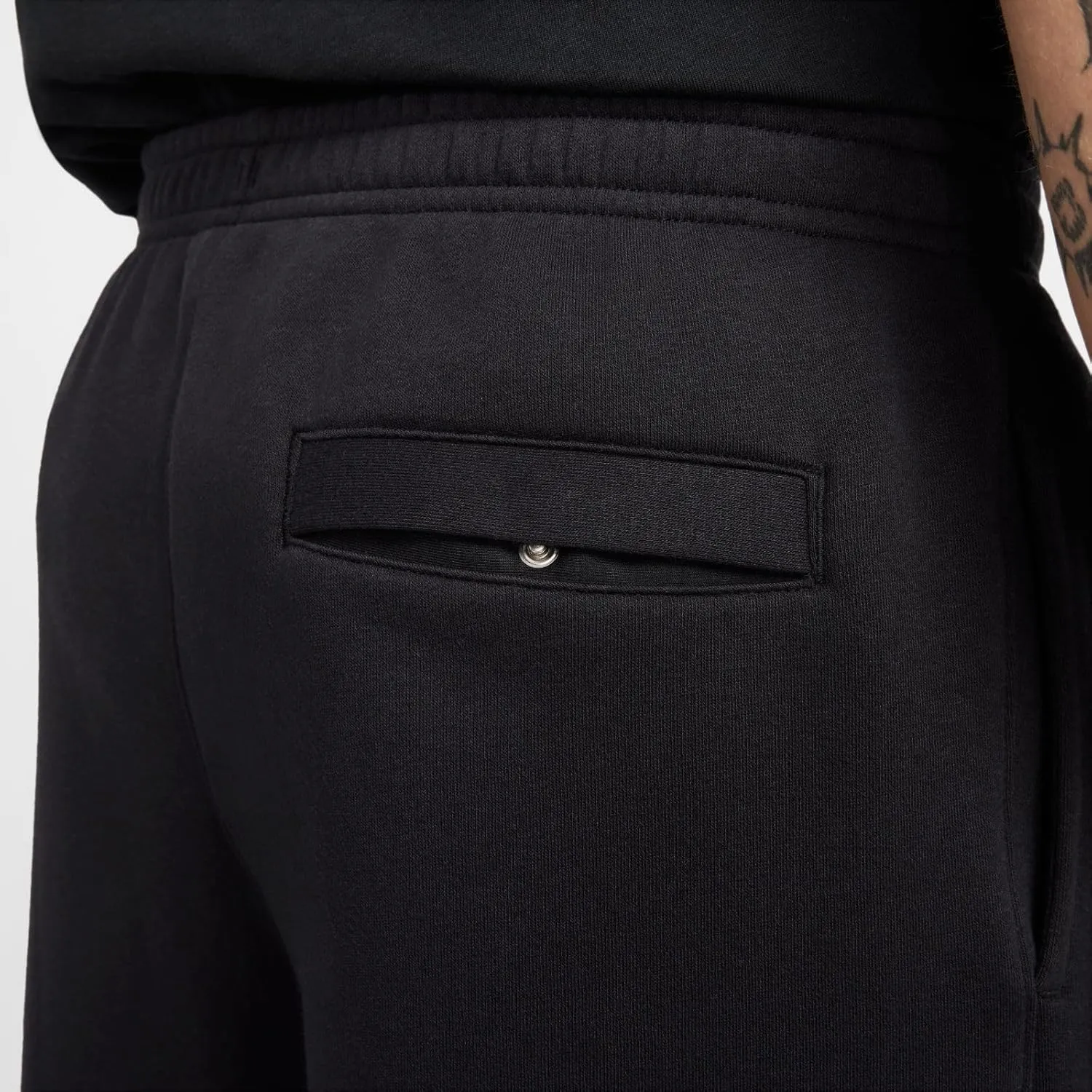 Nike Club Men's Fleece Bungee Pants (FZ0809-010, Black/Black/White)
