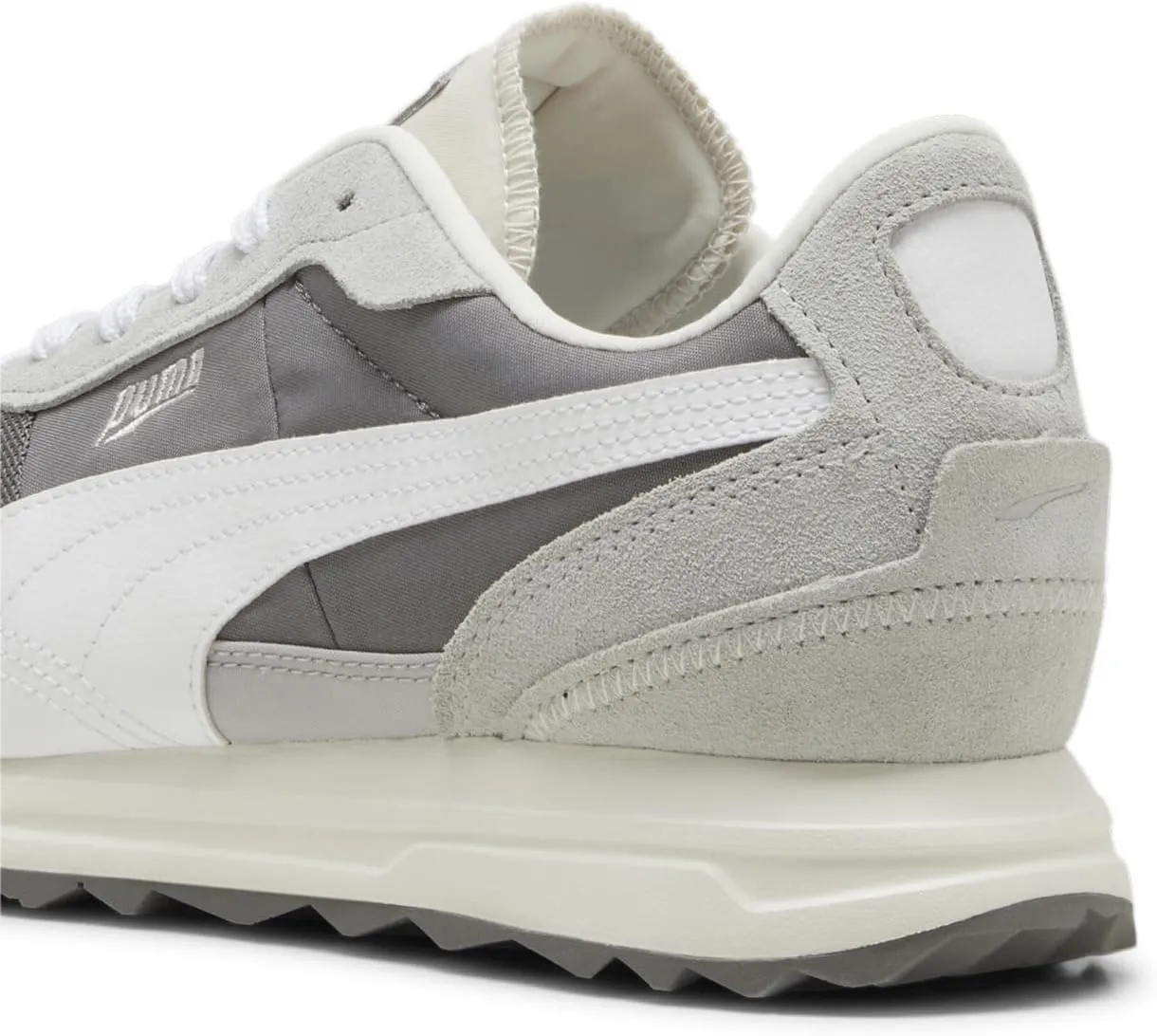 PUMA Men's Road Rider Shoes, Cast Iron-White, 9.5