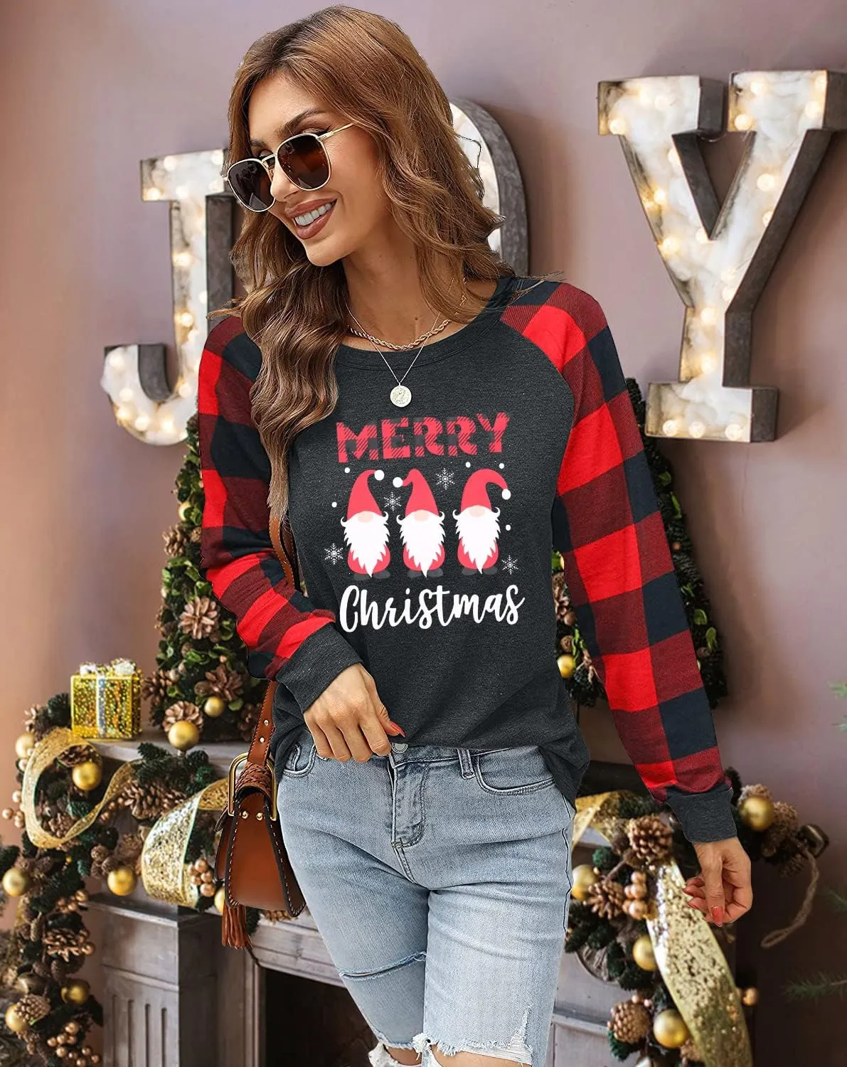 SFHFY Merry Christmas Shirts for Women Gnomes T-Shirt Lights Plaid Splicing Raglan Long Sleeve Tee Xmas Holiday Pullover Top