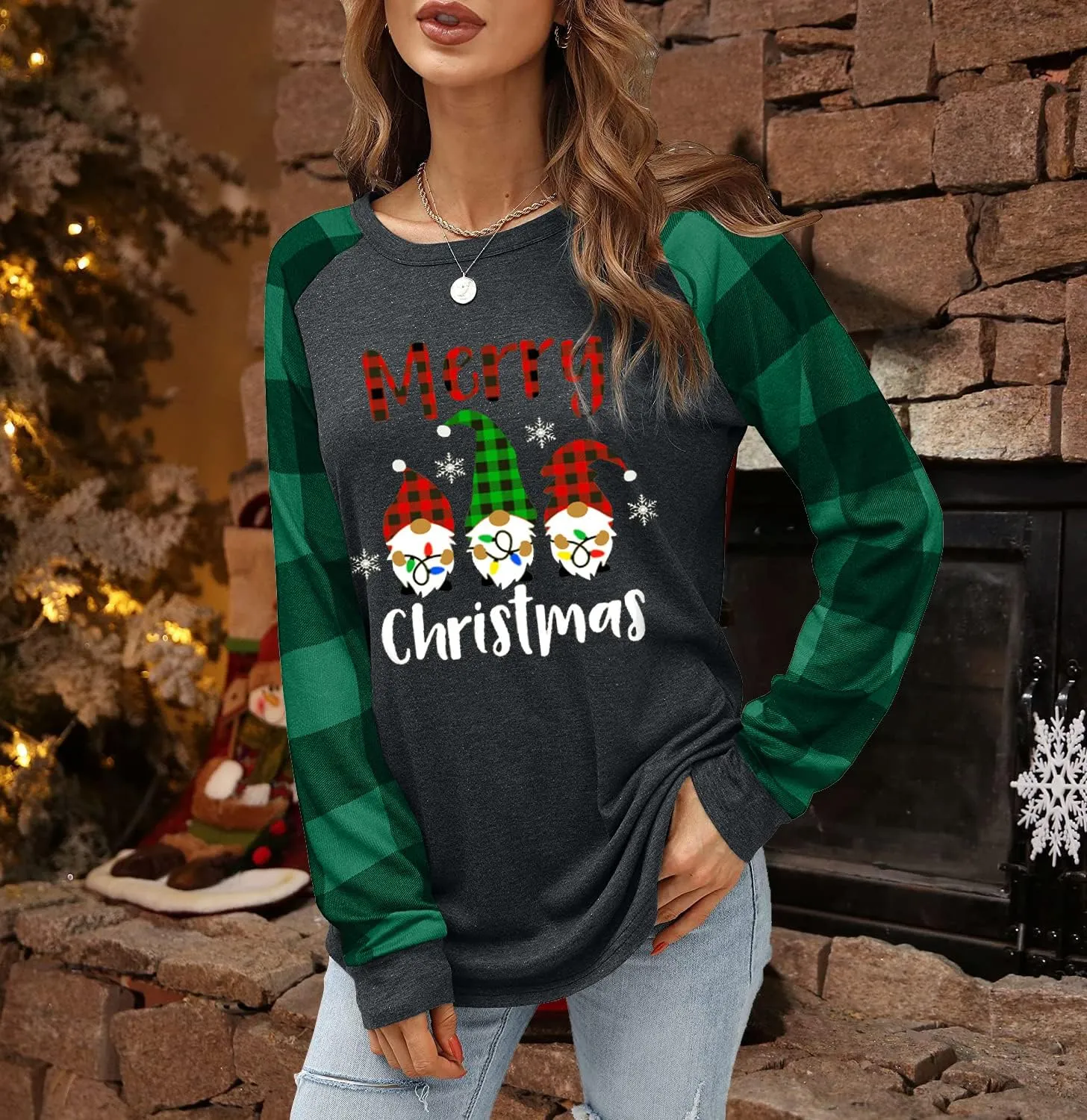 SFHFY Merry Christmas Shirts for Women Gnomes T-Shirt Lights Plaid Splicing Raglan Long Sleeve Tee Xmas Holiday Pullover Top