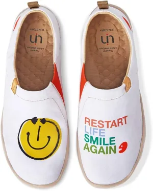 UIN Smiley Slip On Fashion Sneakers Cute Casual Fancy Art Painted Comfort Soft Shoes