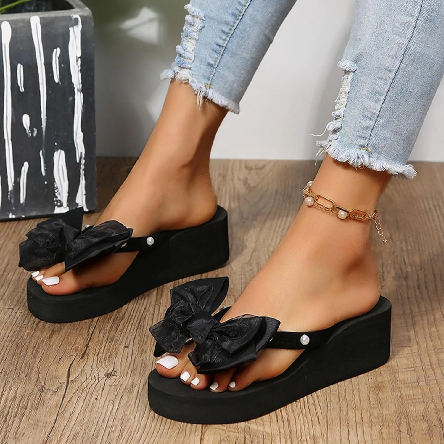 Women Flip-Flops Flat Sandals 2024 Fashion Jelly Bow Beach Flat Rivets Rain Cute Dressy Summer