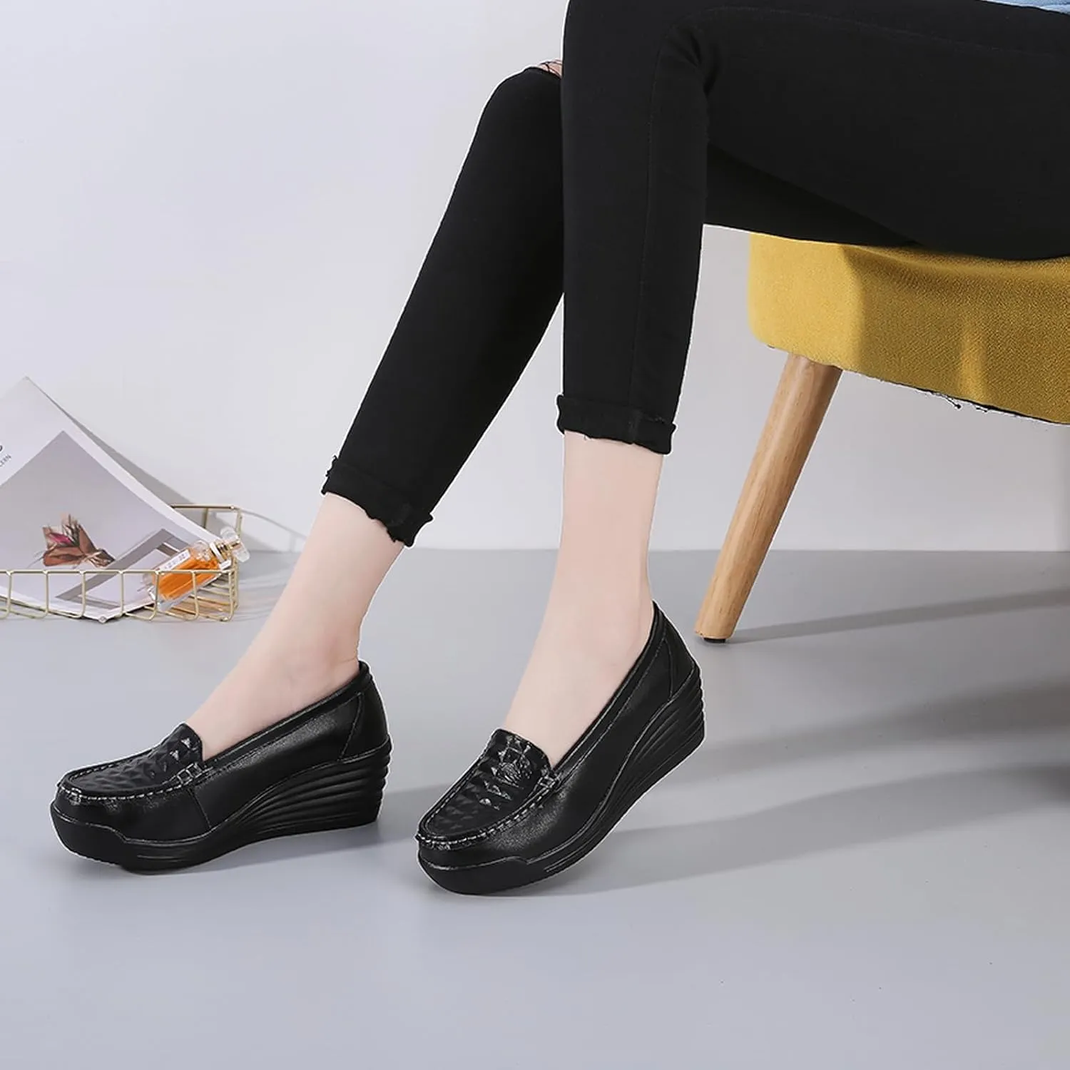 Women's Leather Breathable Wedge Heel Nurse Loafers Comfortable Round Toe Platform Non-Slip Hollow Breathable Slip-On Work Shoes Mother Shoes